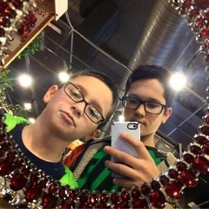 Meet your Posher, Gabe